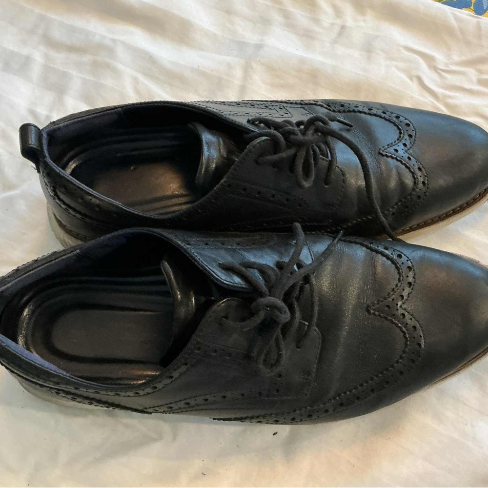 Cole Haan Black Leather Oxfords